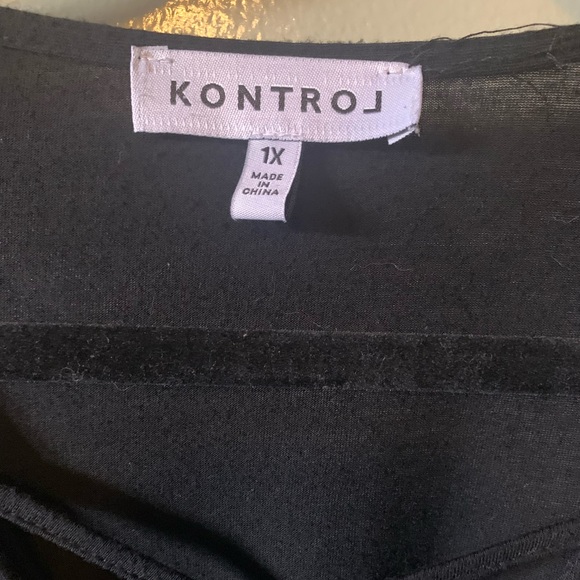 Kontrol Long Sleeve Blouse Lattice Front Embroidered Elbows Size 1X - Picture 6 of 6